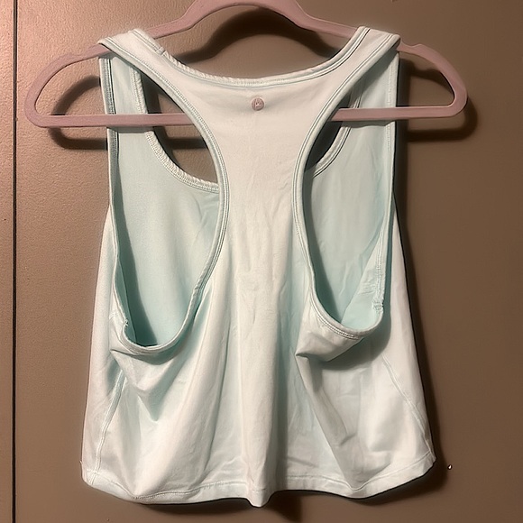 90 Degree Tank top - Picture 3 of 3